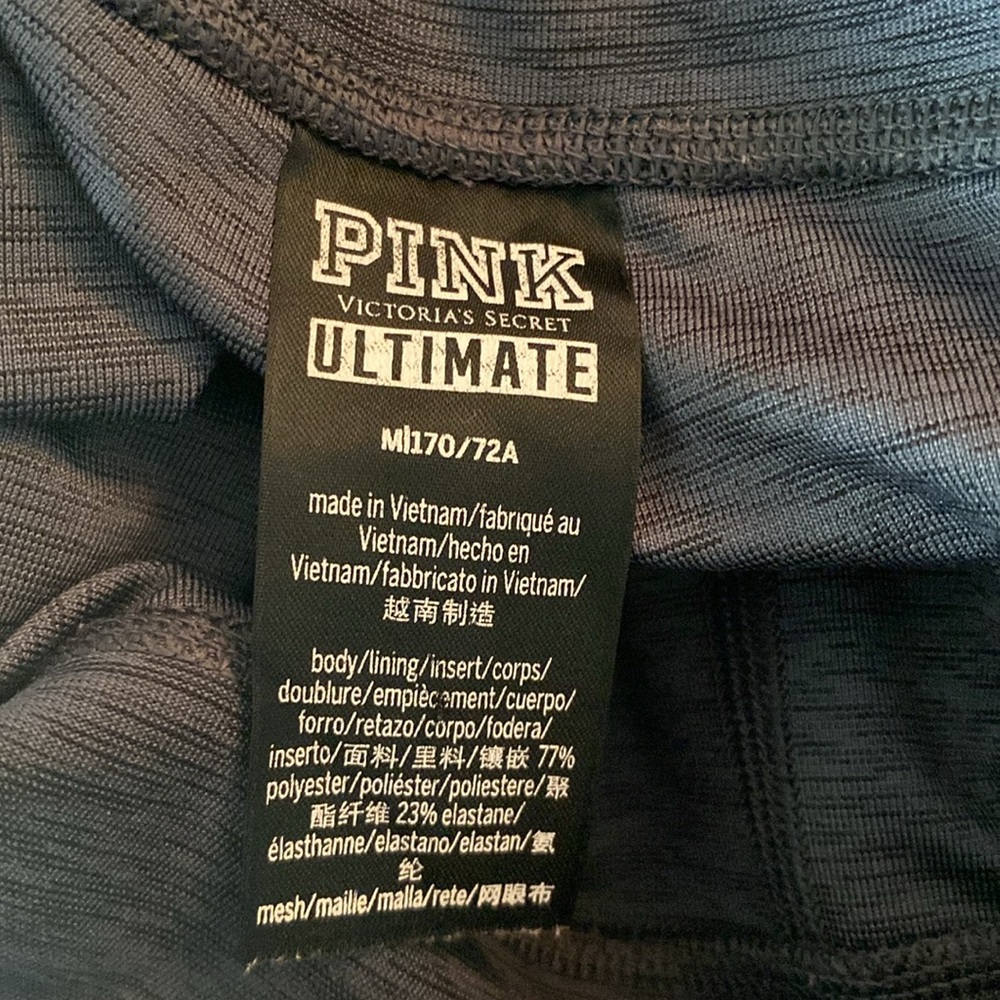 VS pink brand size medium ultimate leggings Excellent condition - Picture 9 of 10